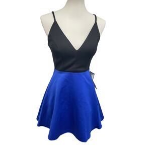 New Speechless Juniors Size 3 Deep V Sleeveless Backless Fit & Flare Short Dress